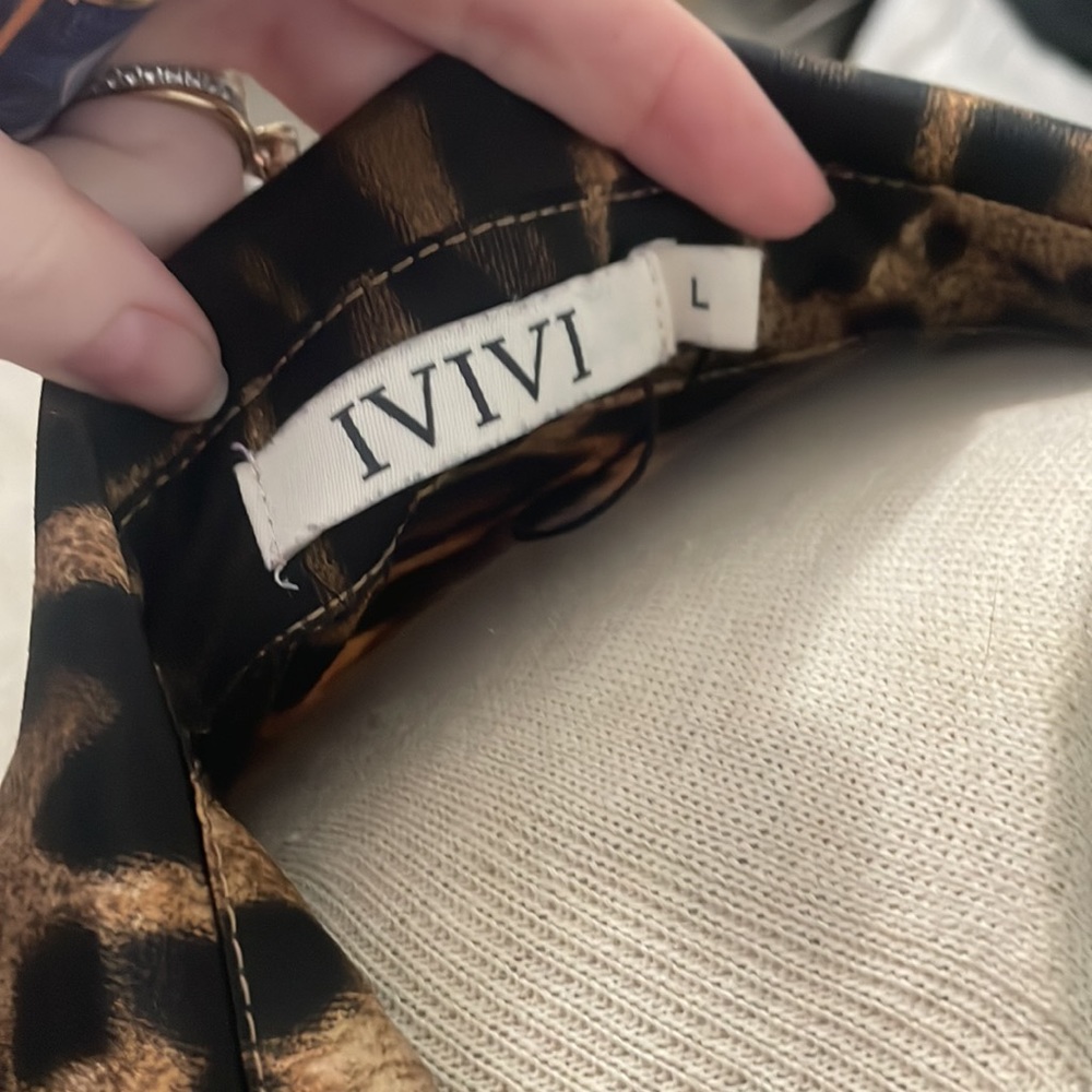 Cheetah Tunic - Picture 6 of 6
